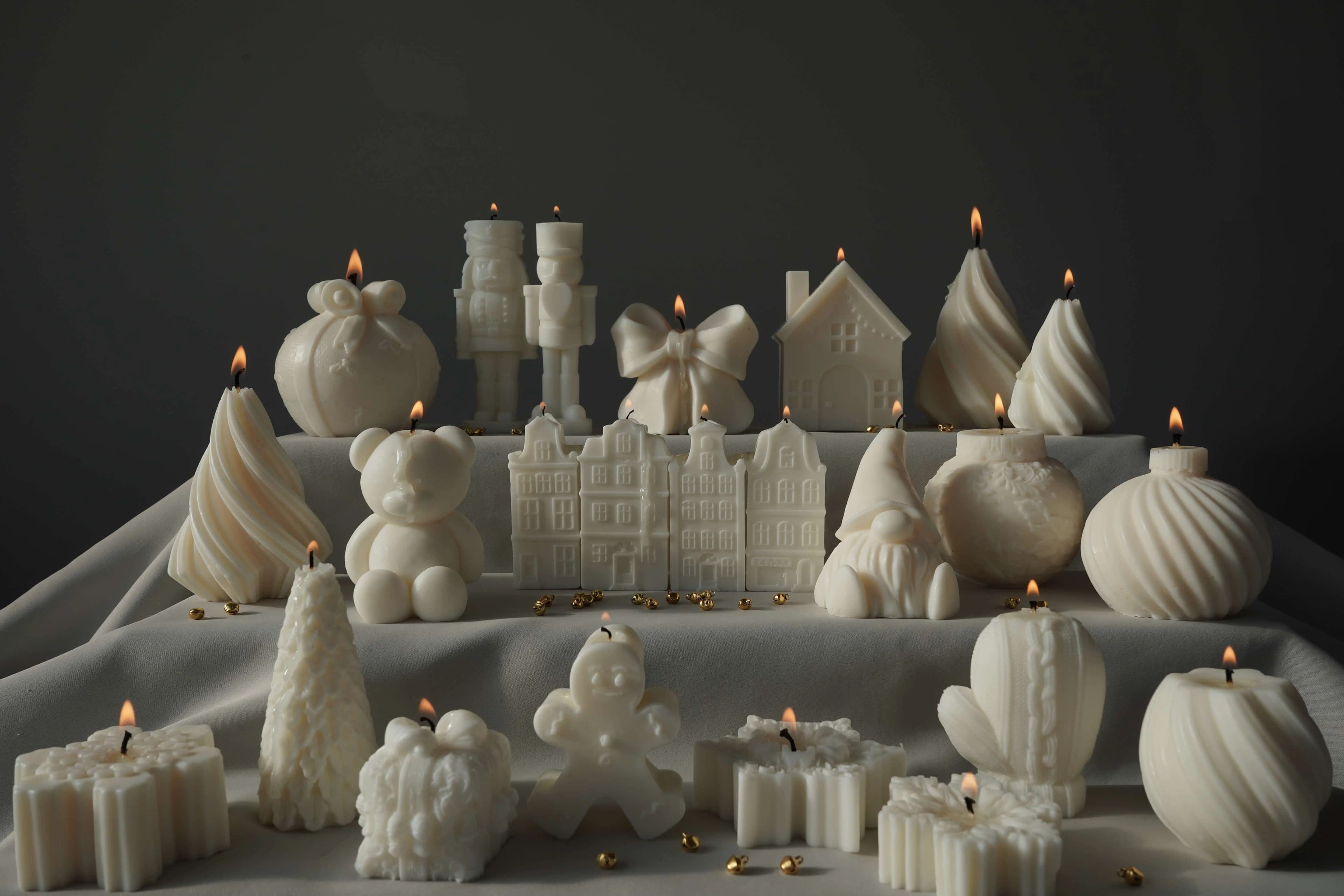 Kolekcja świec na święta Bożego Narodzenia